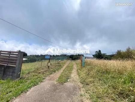 terrain agricole 1 017 m² le tampon