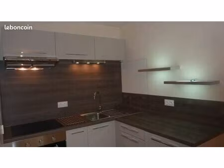 studio à auxonne ( entre dole et dijon)