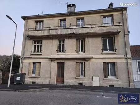 immeuble 288 m² bort-les-orgues