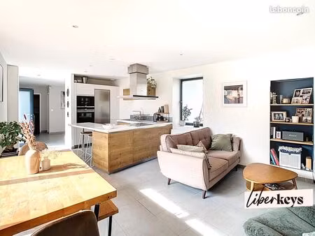 maison de village 3 pièces 90 m²