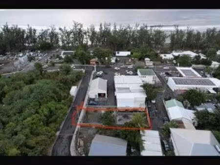 terrain 318 m² saint leu