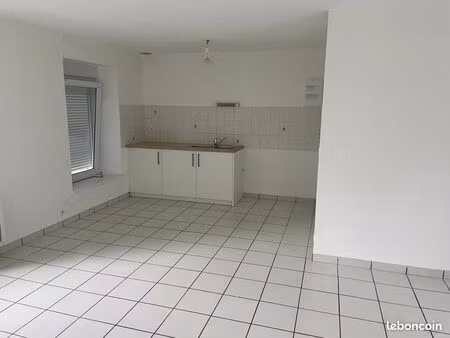 appartement bourg d'hénon