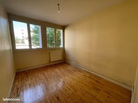 appartement 3 pièces 53 m²