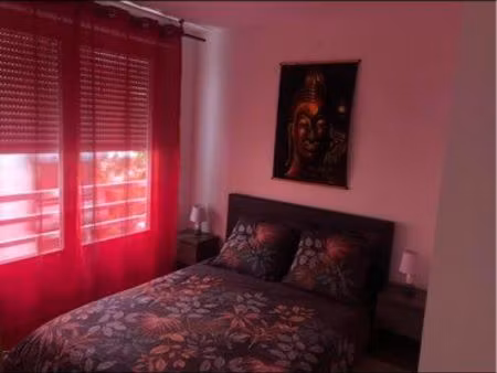 t2 meublé au coeur de la ville du tampon