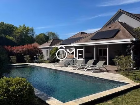 propriété 7 pièces 294 m²