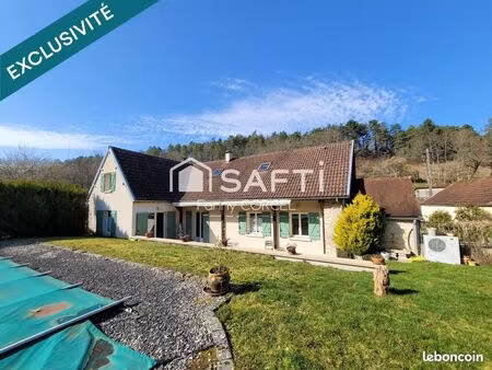 maison 8 pièces 165 m²