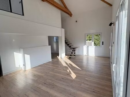 appartement t3 duplex 75 m² - parking privée