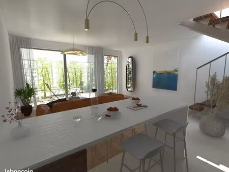 loft a amenager bas-montreuil / limite vincennes