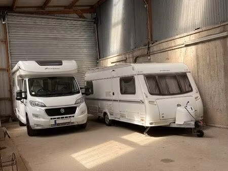 stockage couvert camping-car / caravane / bateau - secteur montval-sur-loir
