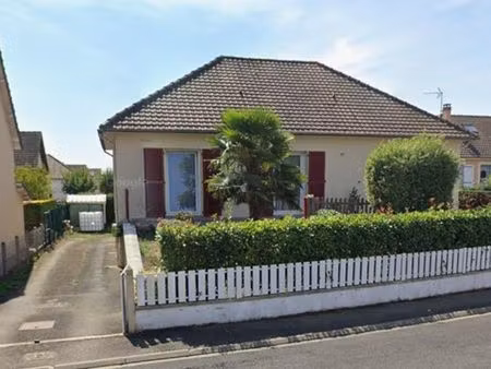 maison rénovée 81m2   3 chambres  sous sol 81m2  quartier calme