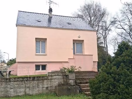 propriété 5 pièces 102 m²