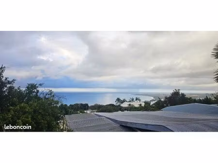 t2 50 m2 plateau caillou