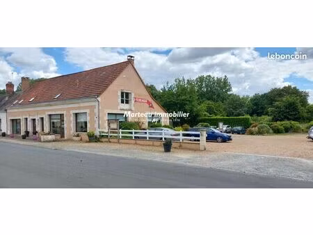 local restaurant 275 m²