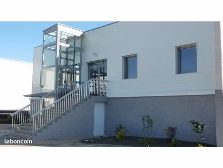 loue entrepôt 78m²