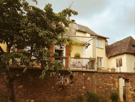 maison familiale 4 chambres et jardin