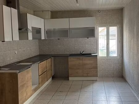 t4 81 m² – 3 chambres – parking – calme – marnaz