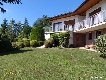 t2 meuble avec jardin et garage à reignier