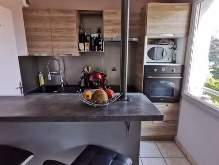 appartement t2 équipé dans résidence sécurisée