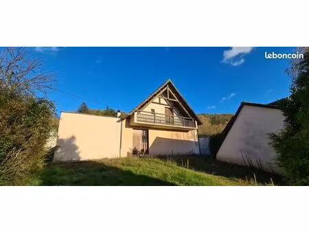 maison familiale avec jardin à 5 minutes du centre d’argentat-sur-dordogne