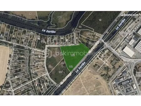 terrain 10 138 m² le mans