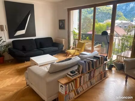 appartement t4 103m2