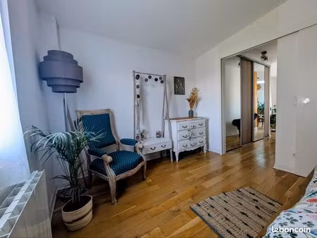 grand t2 lumineux rez de jardin - au calme avec extérieurs privatifs