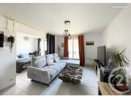 appartement 3 pièces 52 m²