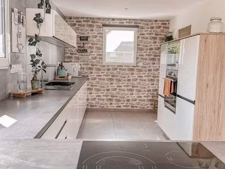 maison 4 pièces 105 m²