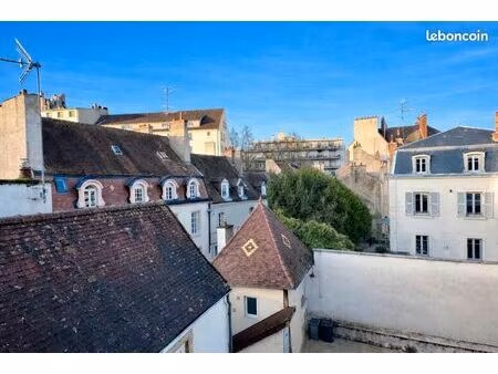 appartement 4 pièces 77 m²