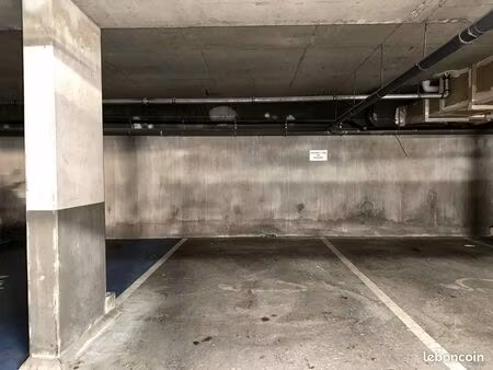 place de parking sécurisé moissy cramayel