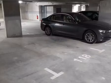 place de parking couvert viroflay centre