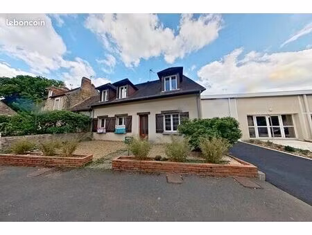 maison 4 pièces 146 m²