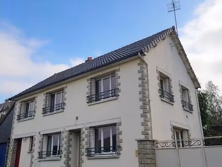 maison de ville avec jardin - fresnay sur sarthe