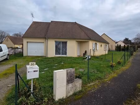 maison à vendre – solesmes (86 m²)