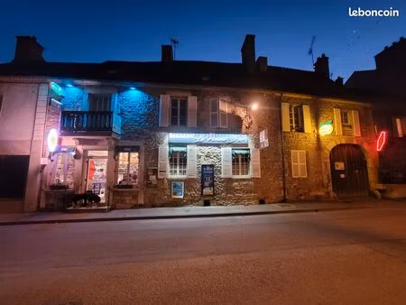 ancien relais de poste du xviie siècle – domaine touristique et événementiel