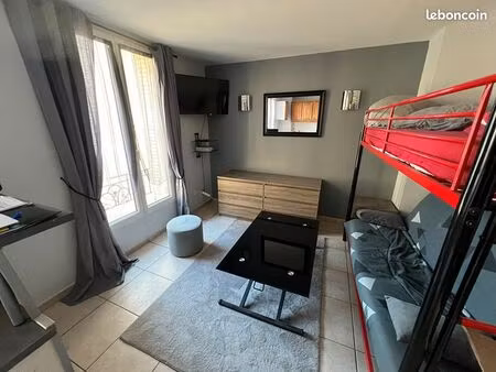 studio 1 pièce 21 m²