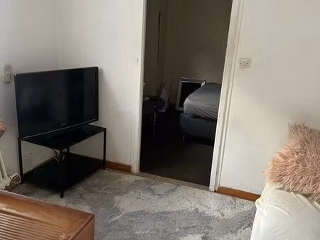 studio indépendance à louer