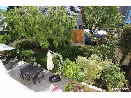 maison loft proche paris xx° - volumes rares  jardin  terrasse et rooftop  ultra lumineuse