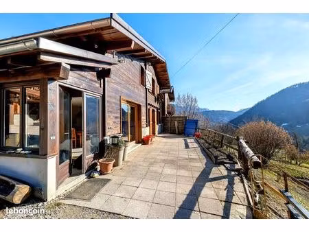 maison 6 pièces 90 m²