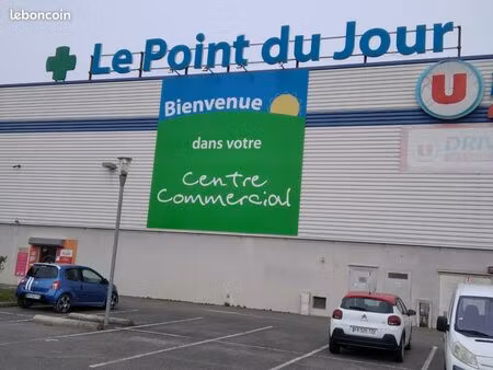 local commercial talant