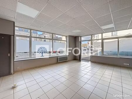 bureaux 53 m² thouars