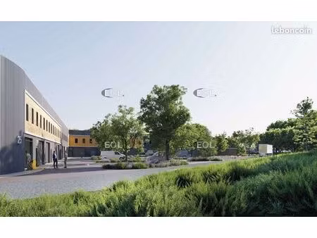 local d'activité 341 m²