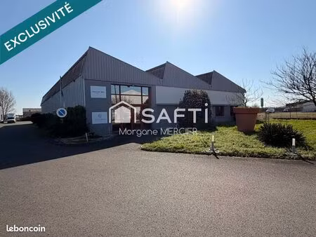 local 1450 m² thouars