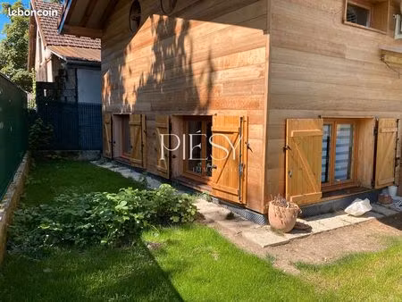 chalet 5 pièces 114 m²