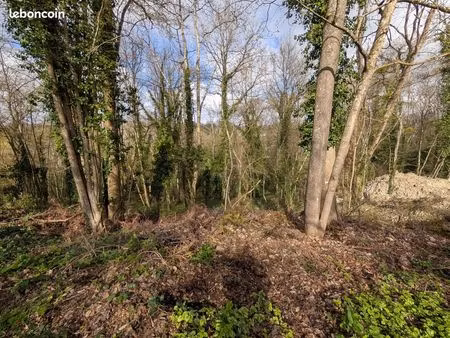 terrain 1677 m² fontaine-le-port