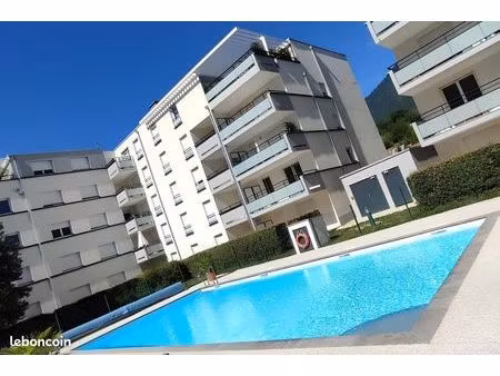 t3 60 m² balcon + parking – résidence avec piscine – albertville