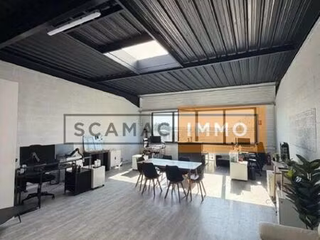 local d'activité 330 m²