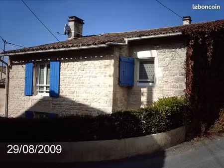 maison 3 pièces de 60m² - garage 50m² (non attenant) - dpe en cours de réalisation - echir