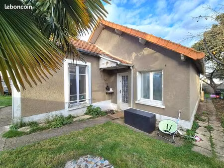 maison 4 pièces 93 m²