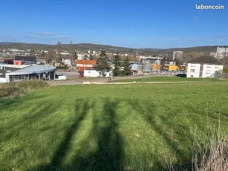 2 parcelles de 14 ares viabilisées et constructibles